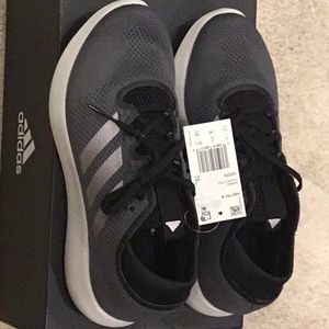 Running shoes